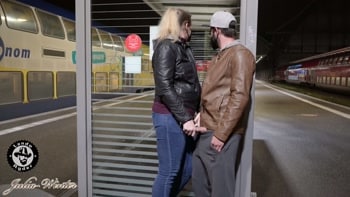 Omg! Forbidden public fuck at the Bremen train station with Julia Winter