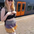 La puta aficionada Lisa Sack follada en la estación de tren