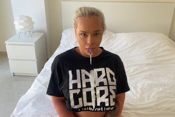 Horny morning fuck with PennyPrincess