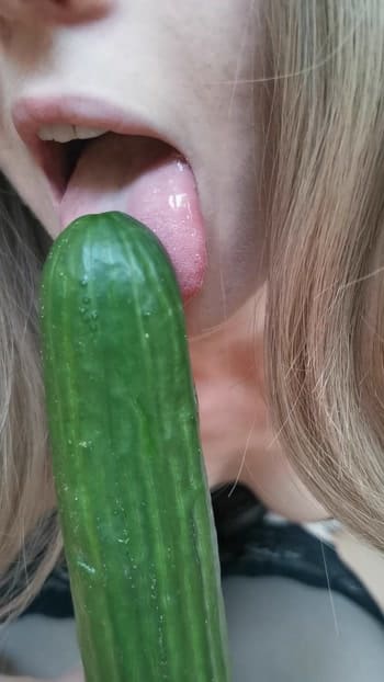 [Cherry] Cucumber disappears in my pussy ;)