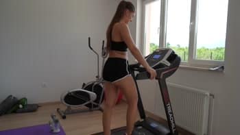 (Jennifer1177) Fitness trainer bangs me in the gym!