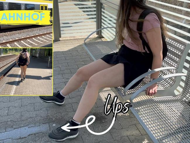 Laura-Cat urgently needs pee! Naughty piss at the train station