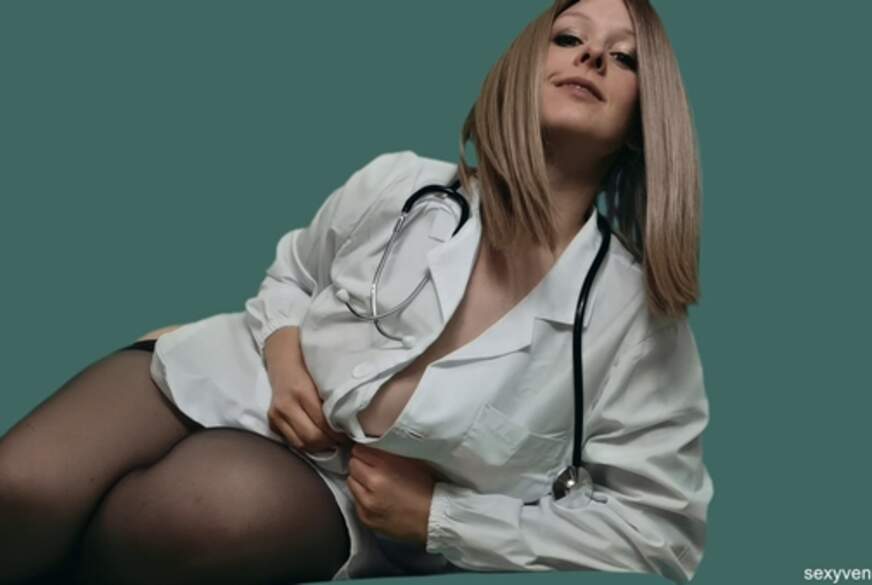 sexyvenushuegel - Squirting for Mrs. Doctor